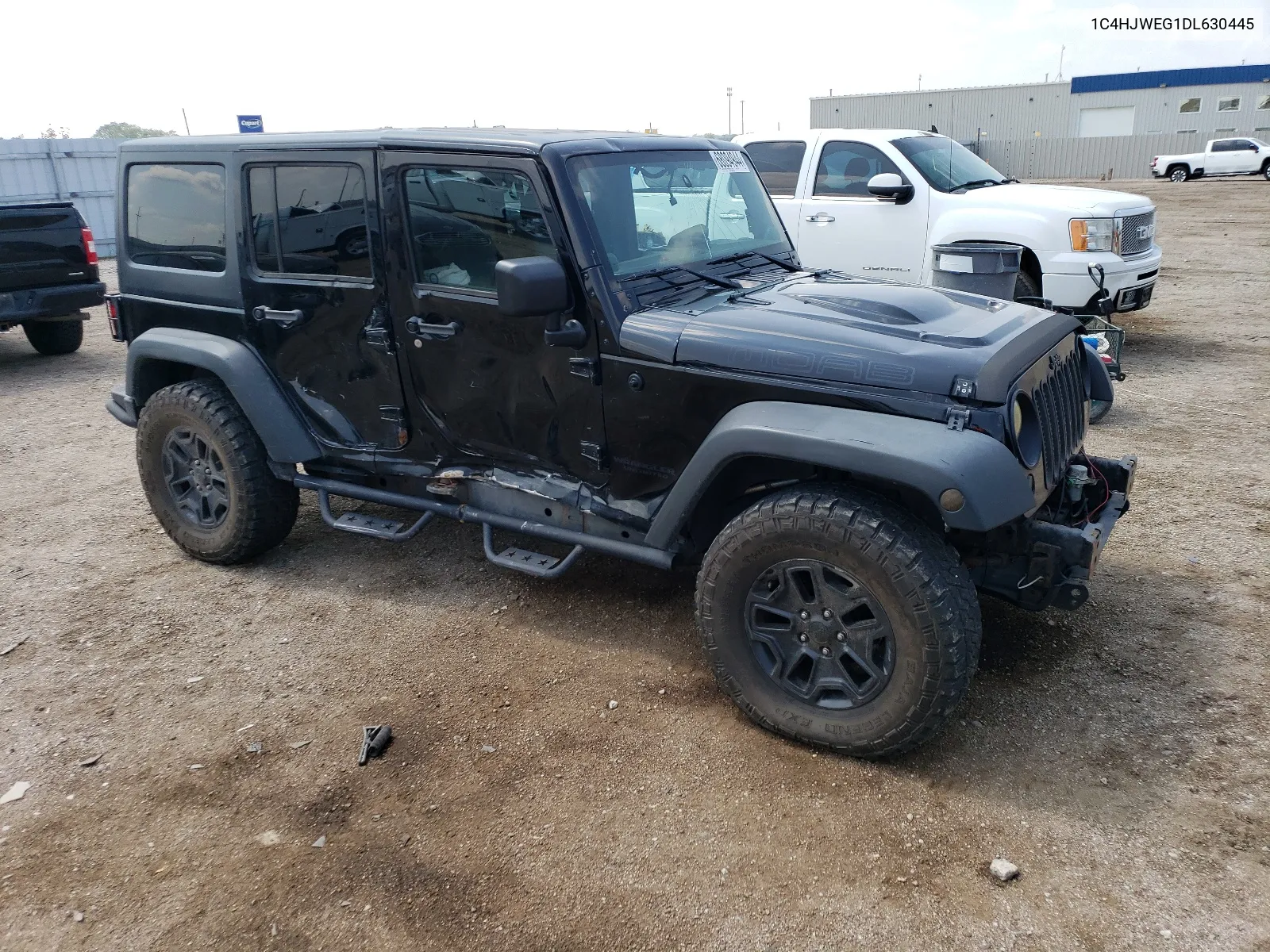 1C4HJWEG1DL630445 2013 Jeep Wrangler Unlimited Sahara