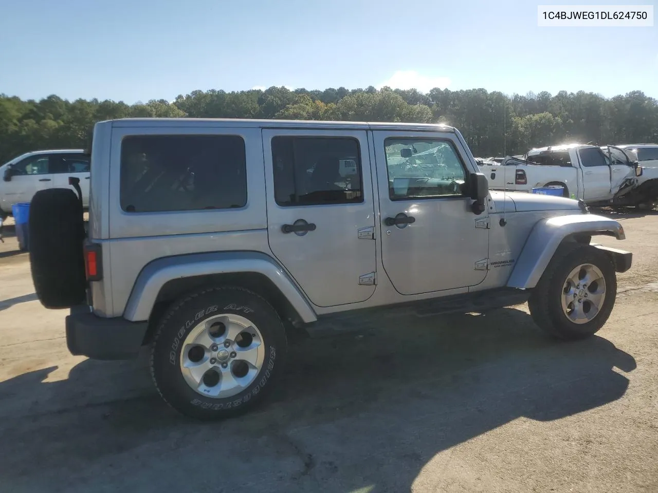 1C4BJWEG1DL624750 2013 Jeep Wrangler Unlimited Sahara