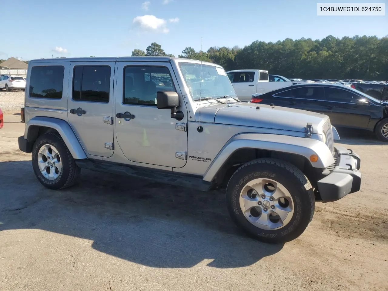 1C4BJWEG1DL624750 2013 Jeep Wrangler Unlimited Sahara