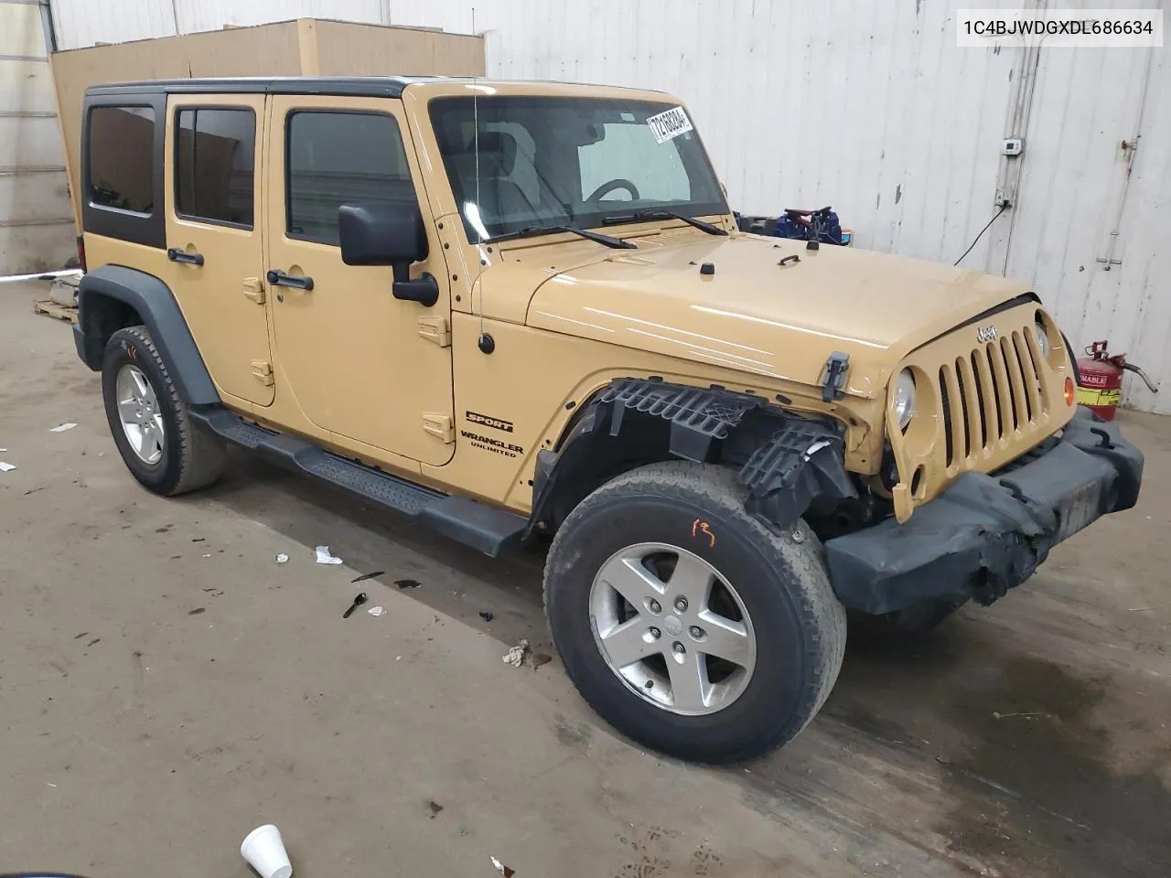 1C4BJWDGXDL686634 2013 Jeep Wrangler Unlimited Sport