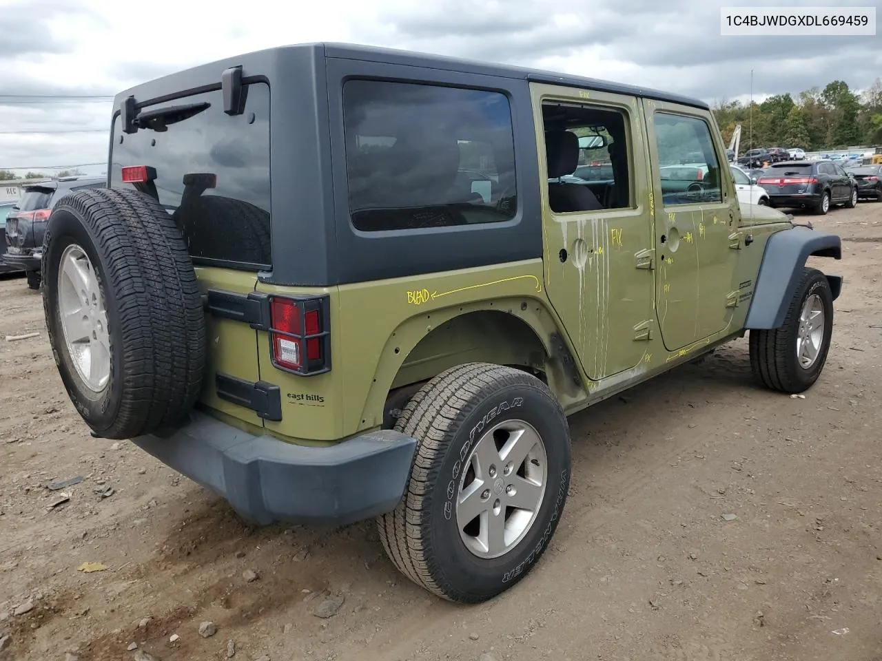 2013 Jeep Wrangler Unlimited Sport VIN: 1C4BJWDGXDL669459 Lot: 72210064