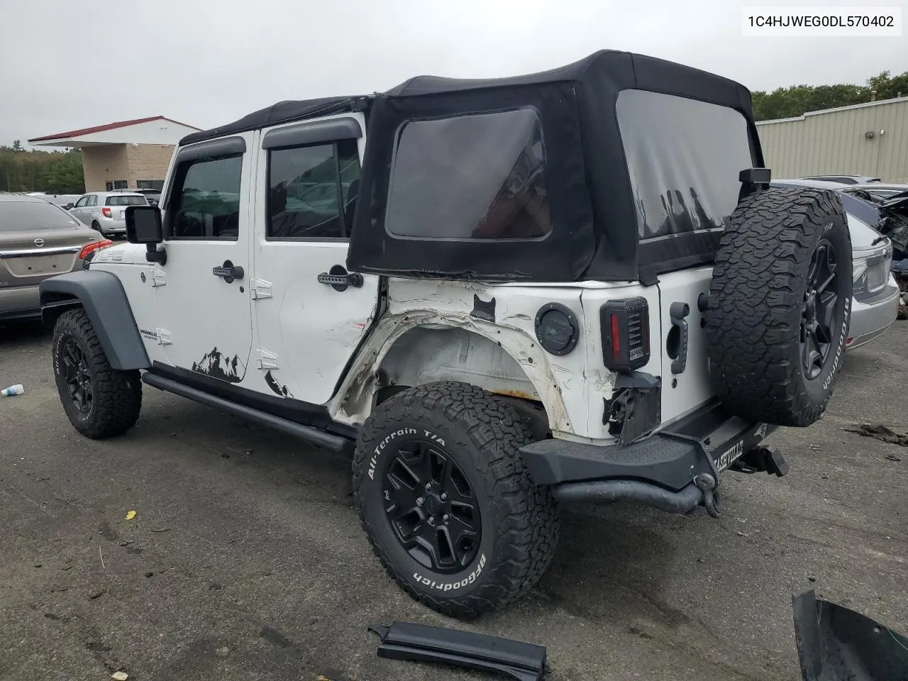 2013 Jeep Wrangler Unlimited Sahara VIN: 1C4HJWEG0DL570402 Lot: 72518334