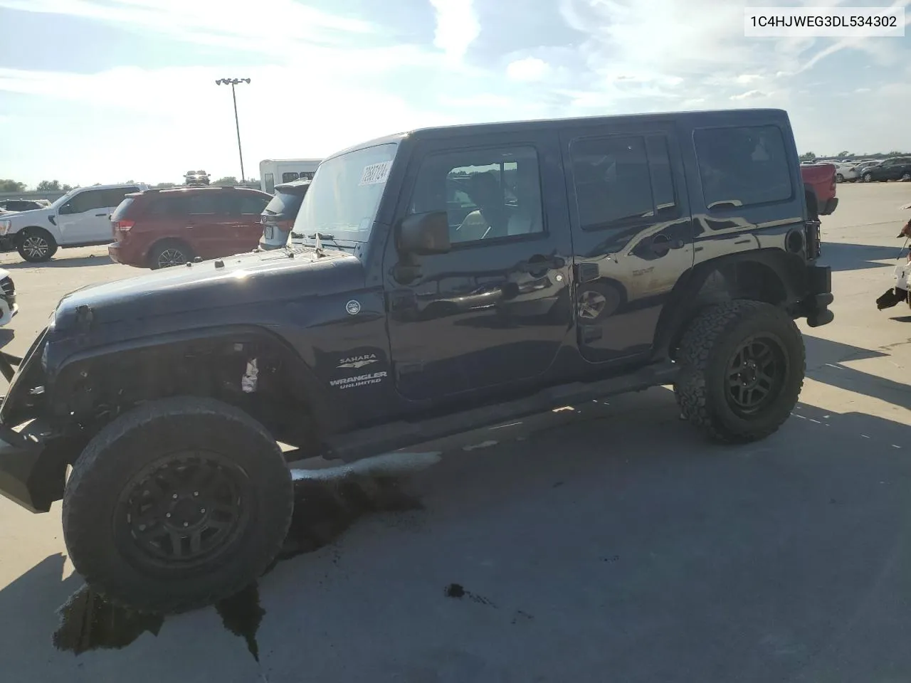 1C4HJWEG3DL534302 2013 Jeep Wrangler Unlimited Sahara