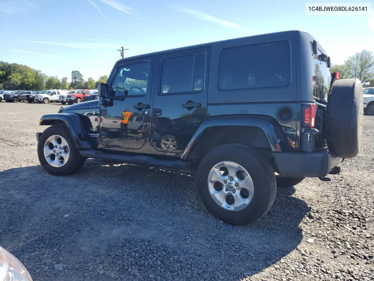 1C4BJWEG8DL626141 2013 Jeep Wrangler Unlimited Sahara