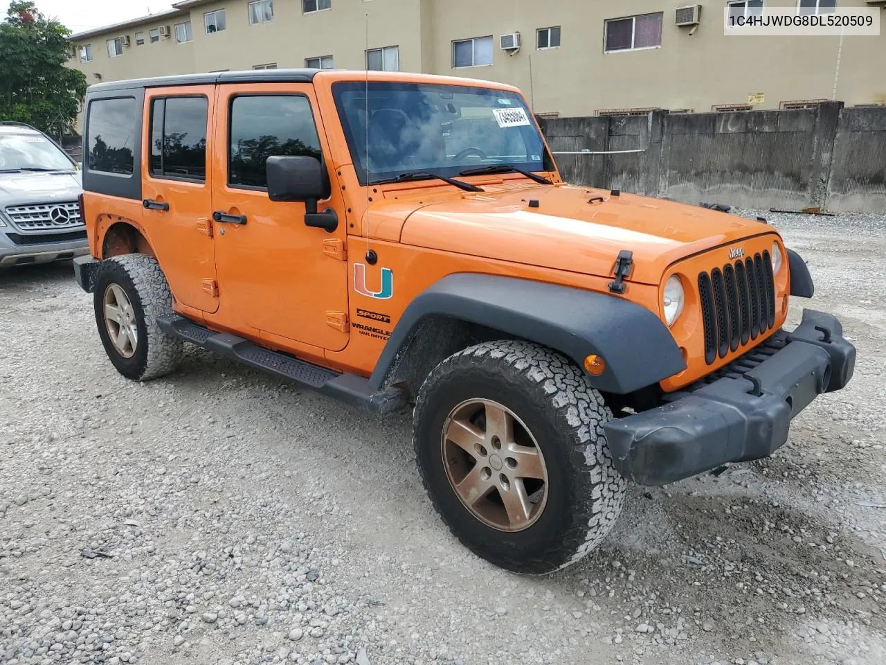 1C4HJWDG8DL520509 2013 Jeep Wrangler Unlimited Sport