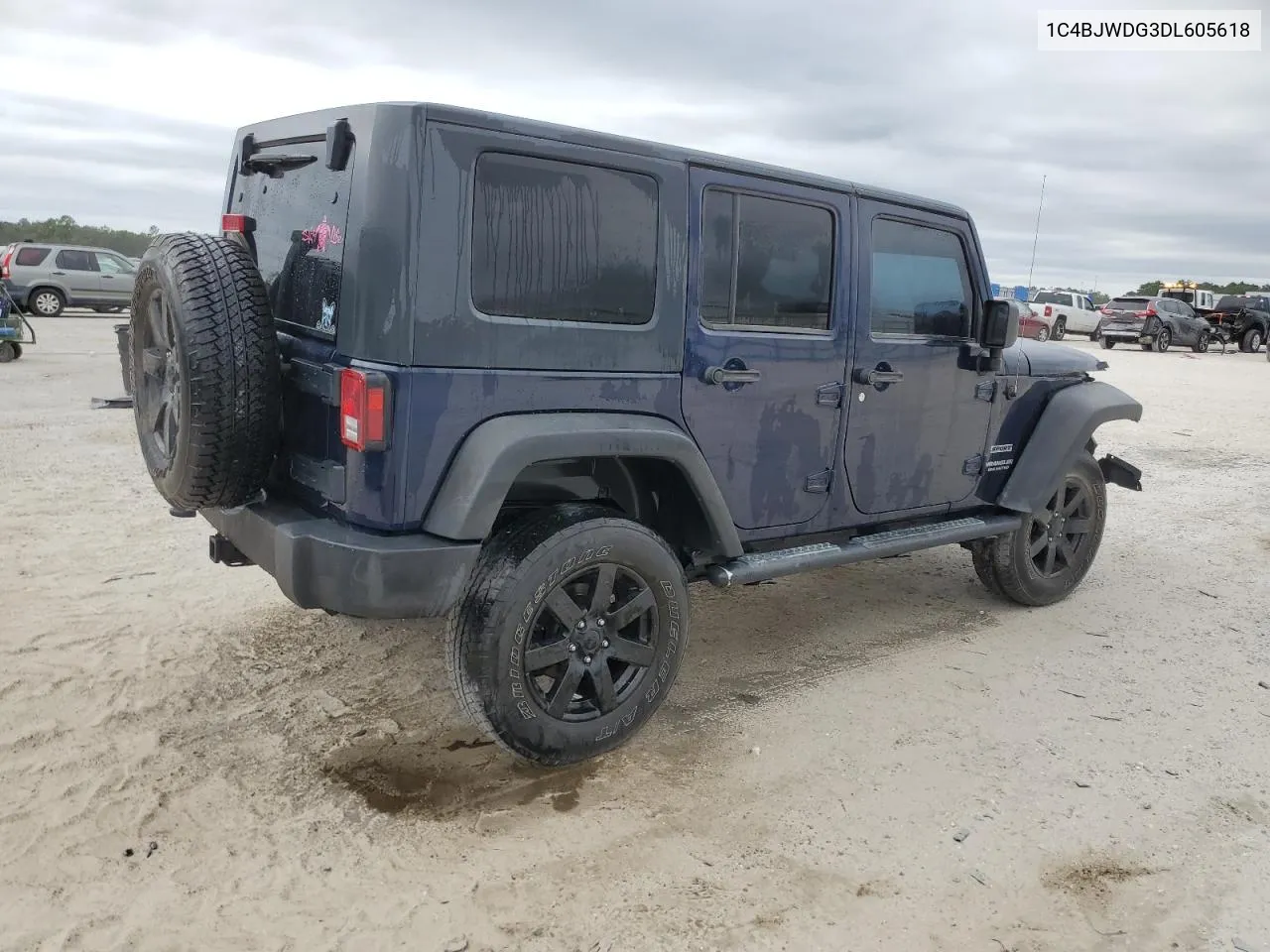 2013 Jeep Wrangler Unlimited Sport VIN: 1C4BJWDG3DL605618 Lot: 75000354