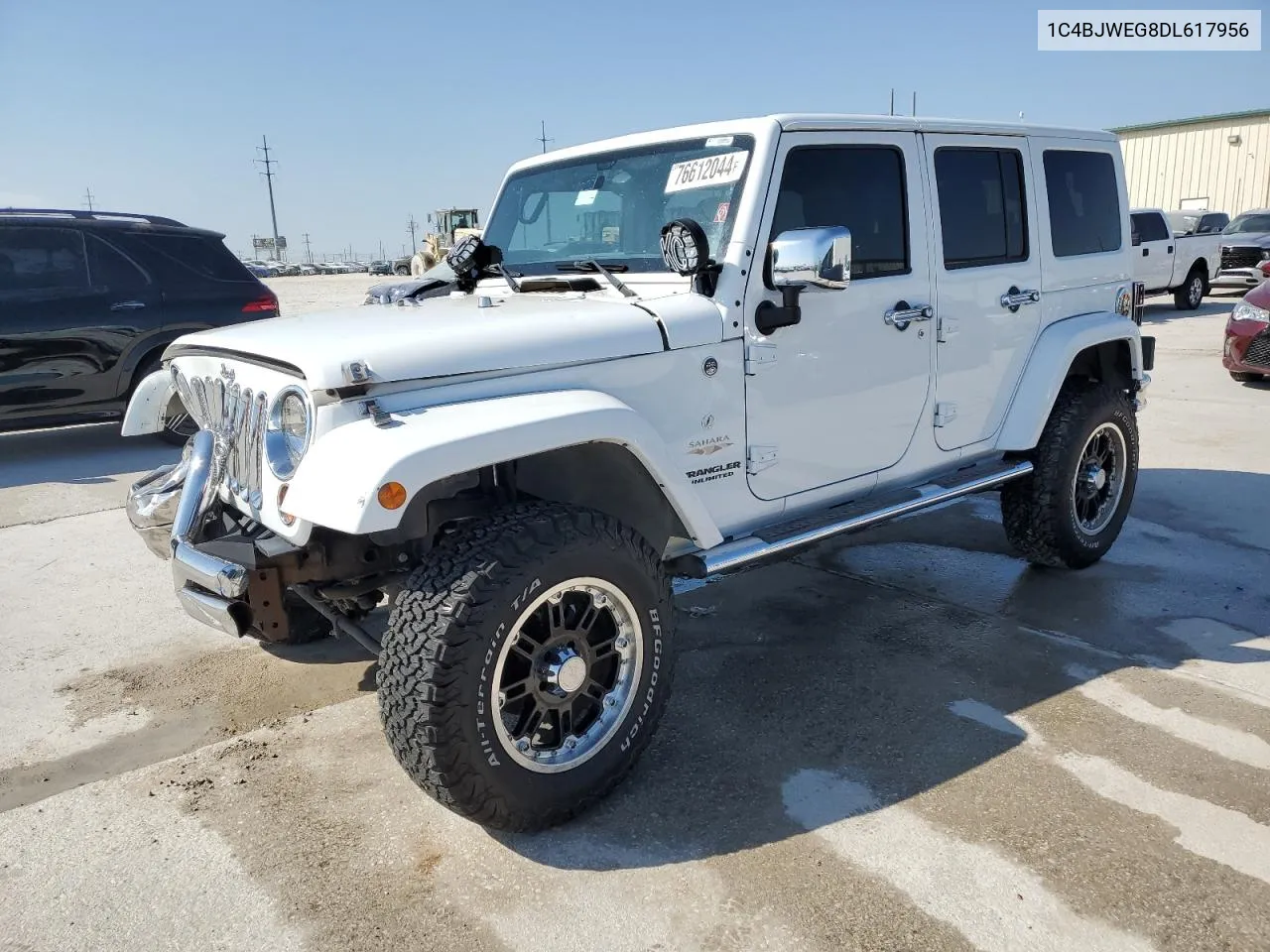 1C4BJWEG8DL617956 2013 Jeep Wrangler Unlimited Sahara