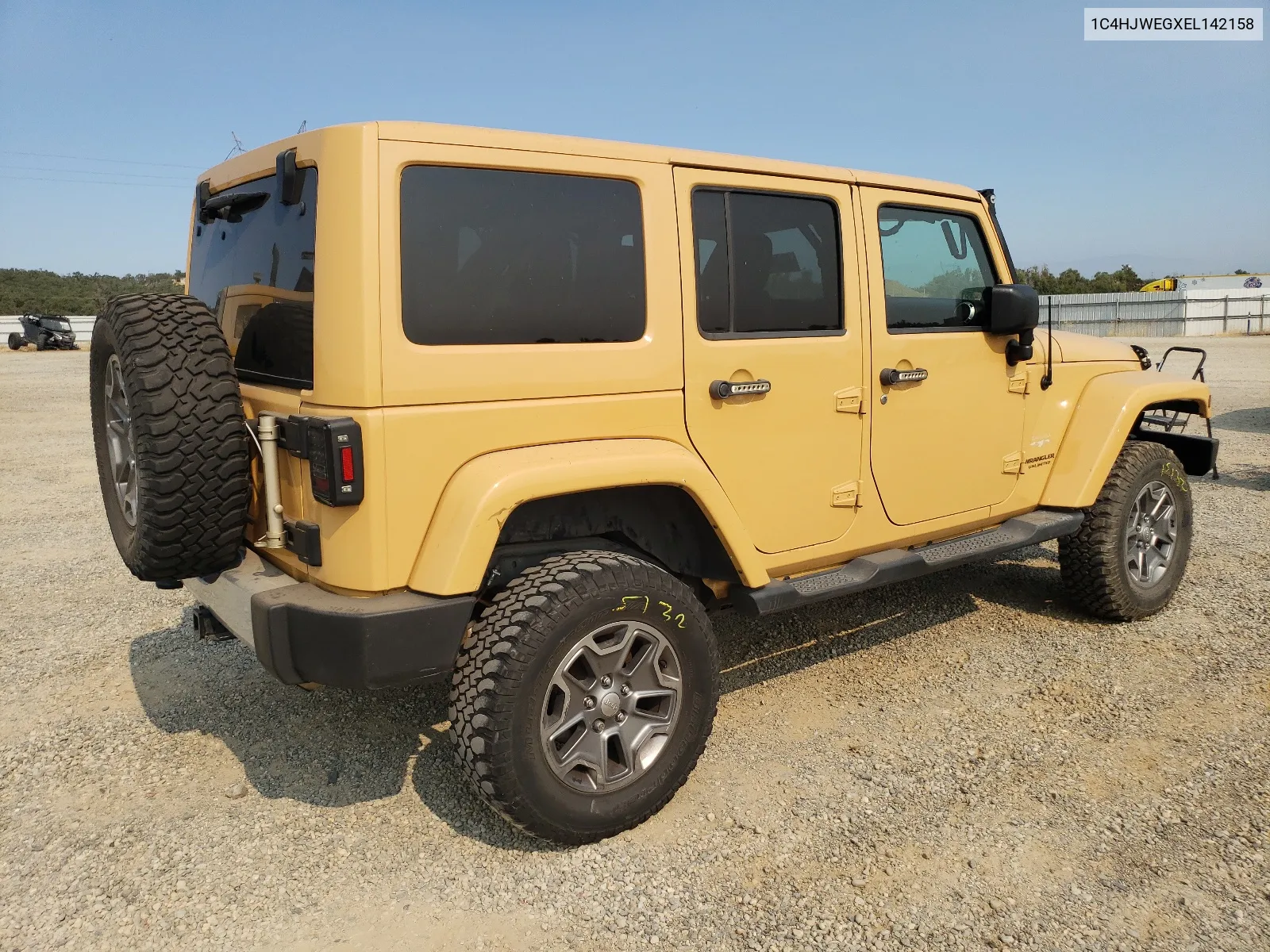 1C4HJWEGXEL142158 2014 Jeep Wrangler Unlimited Sahara