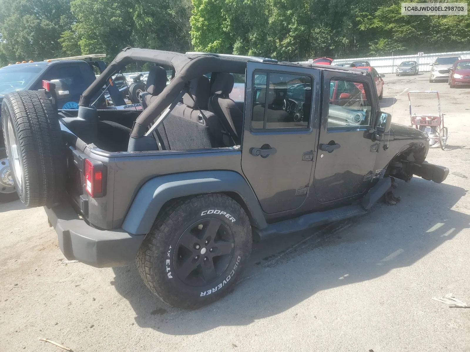 2014 Jeep Wrangler Unlimited Sport VIN: 1C4BJWDG0EL298703 Lot: 67070034