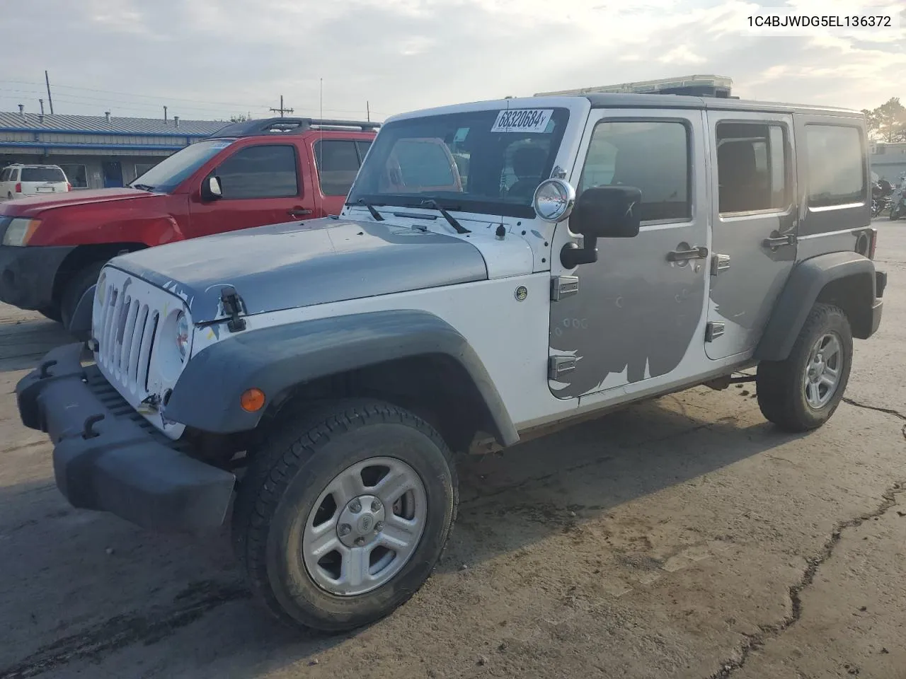 1C4BJWDG5EL136372 2014 Jeep Wrangler Unlimited Sport