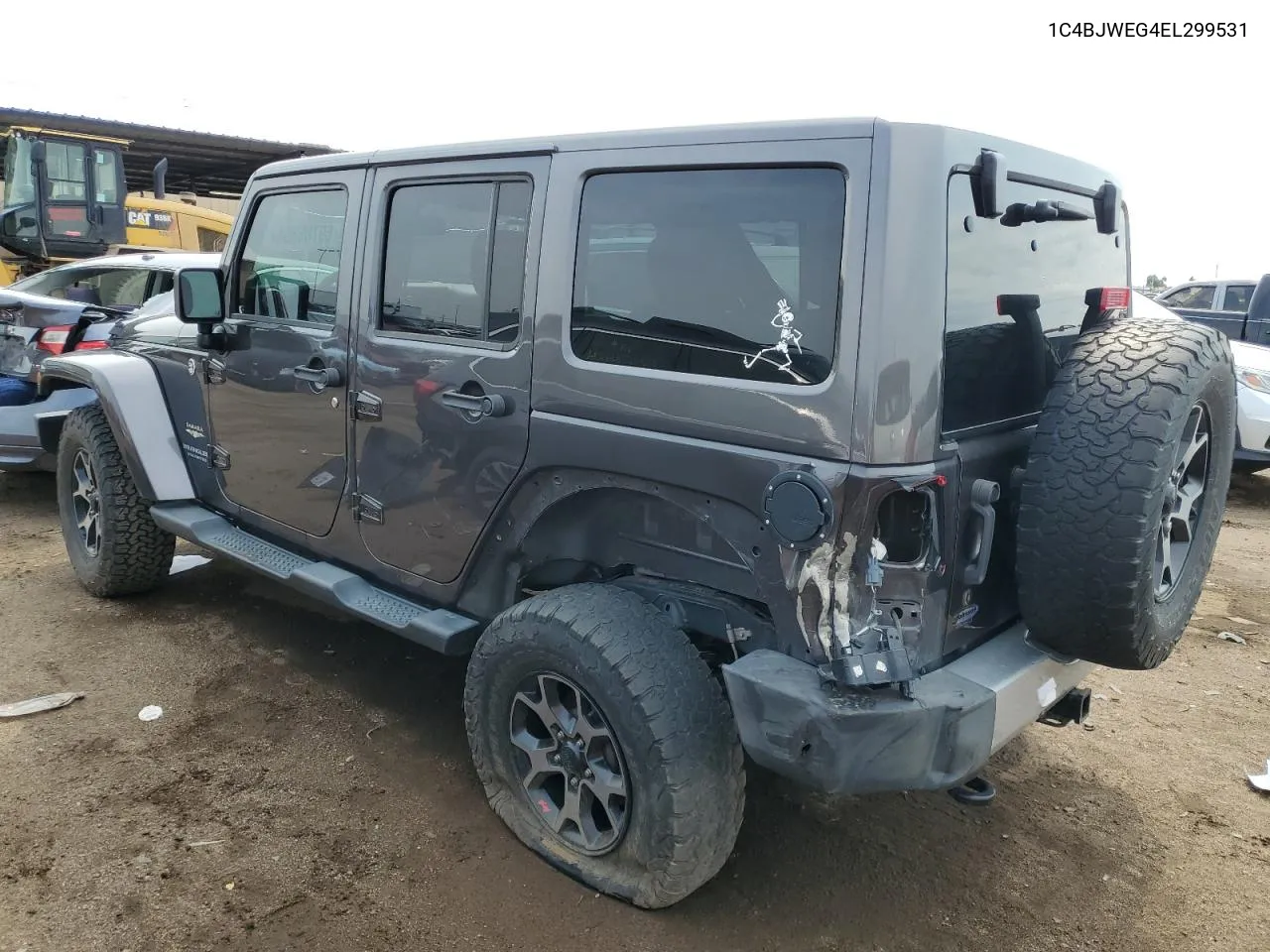 1C4BJWEG4EL299531 2014 Jeep Wrangler Unlimited Sahara