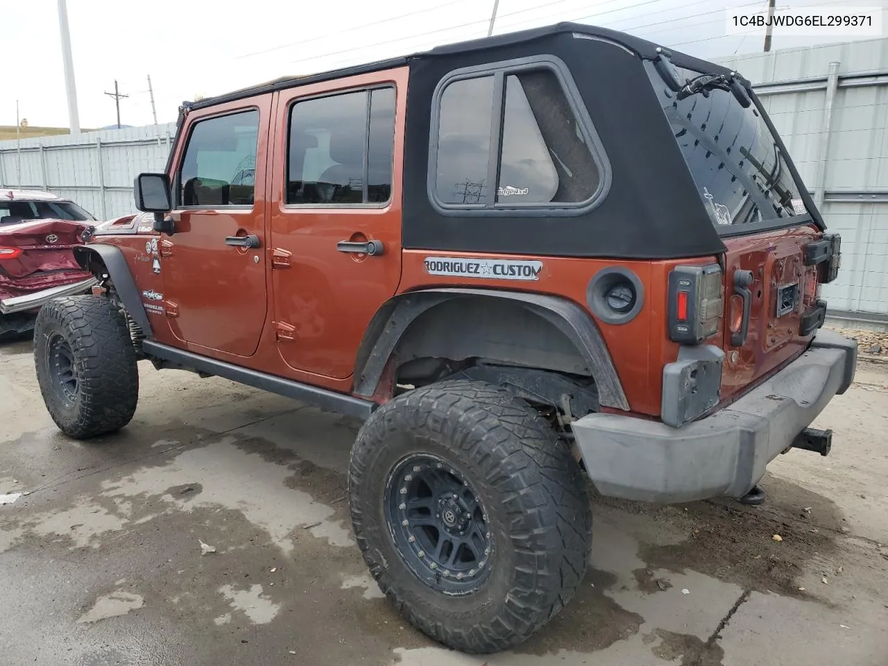 2014 Jeep Wrangler Unlimited Sport VIN: 1C4BJWDG6EL299371 Lot: 69849664