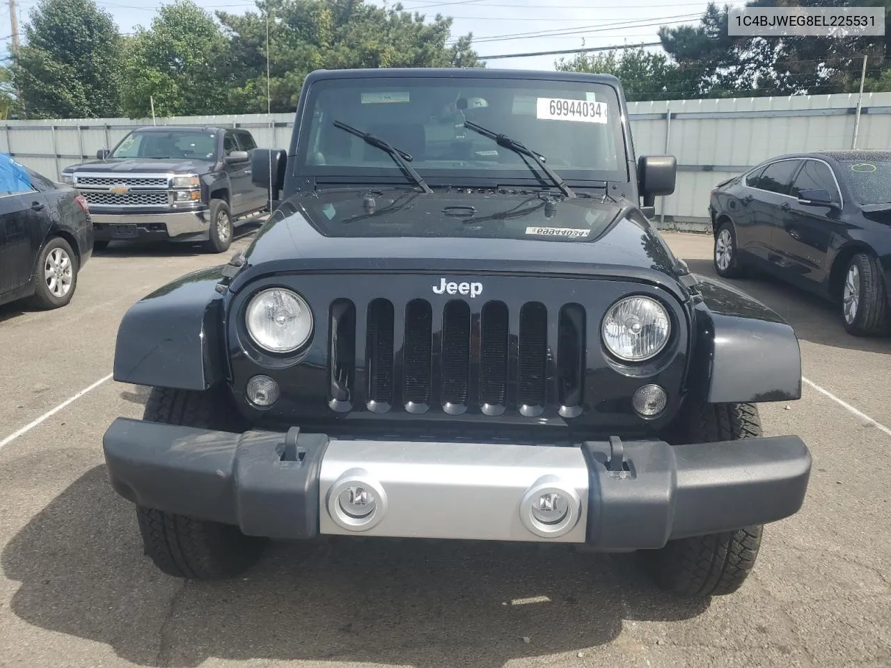 1C4BJWEG8EL225531 2014 Jeep Wrangler Unlimited Sahara