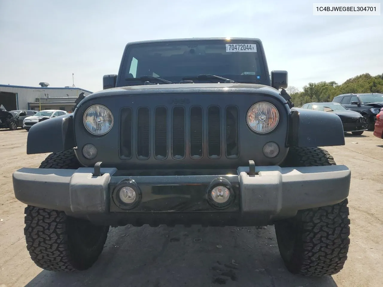 1C4BJWEG8EL304701 2014 Jeep Wrangler Unlimited Sahara