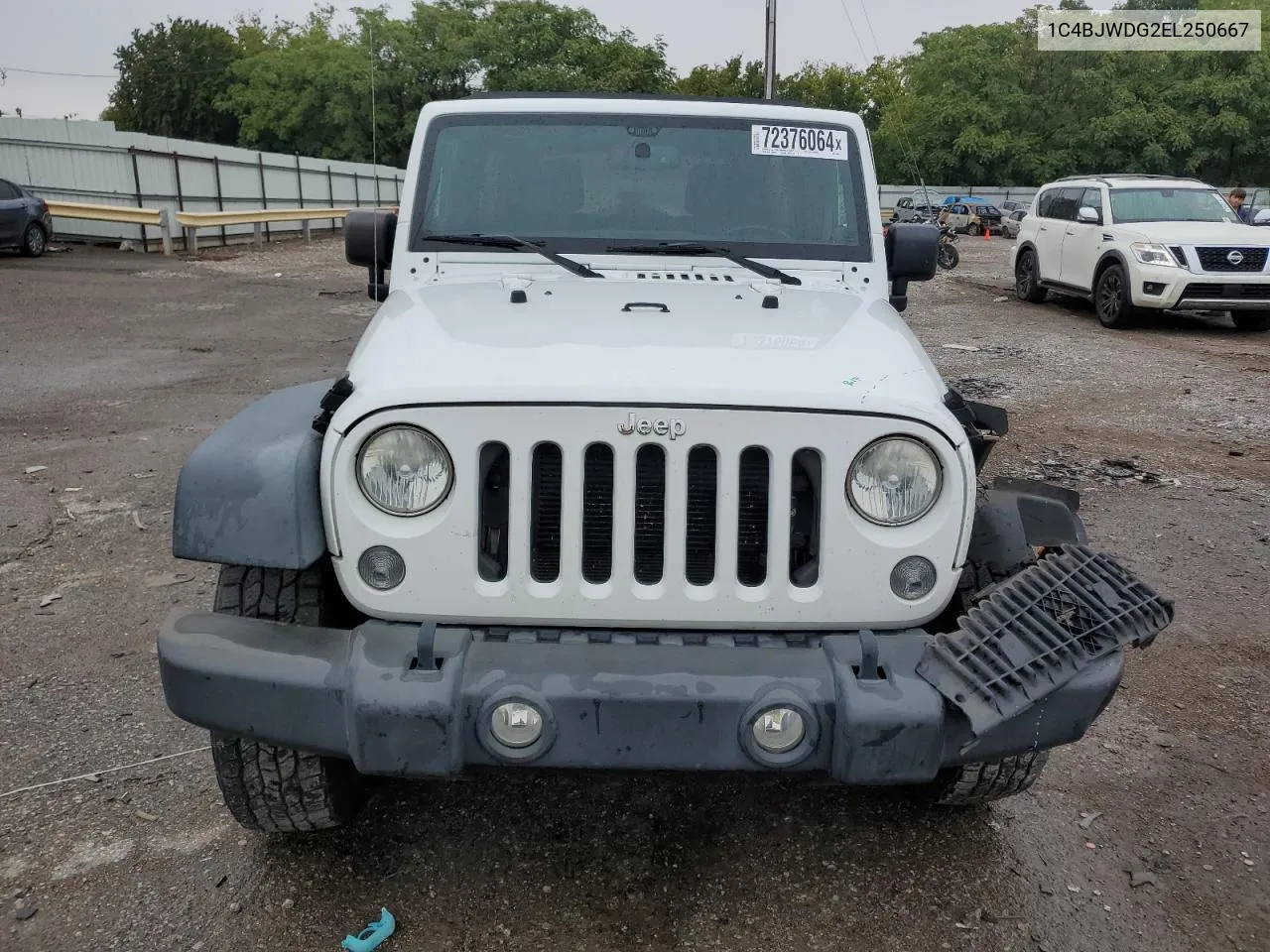 2014 Jeep Wrangler Unlimited Sport VIN: 1C4BJWDG2EL250667 Lot: 72376064