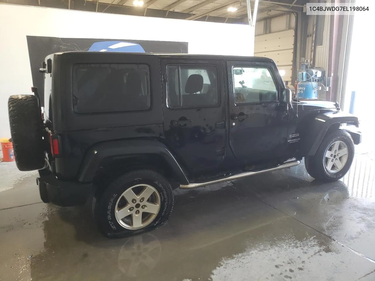 2014 Jeep Wrangler Unlimited Sport VIN: 1C4BJWDG7EL198064 Lot: 74235044