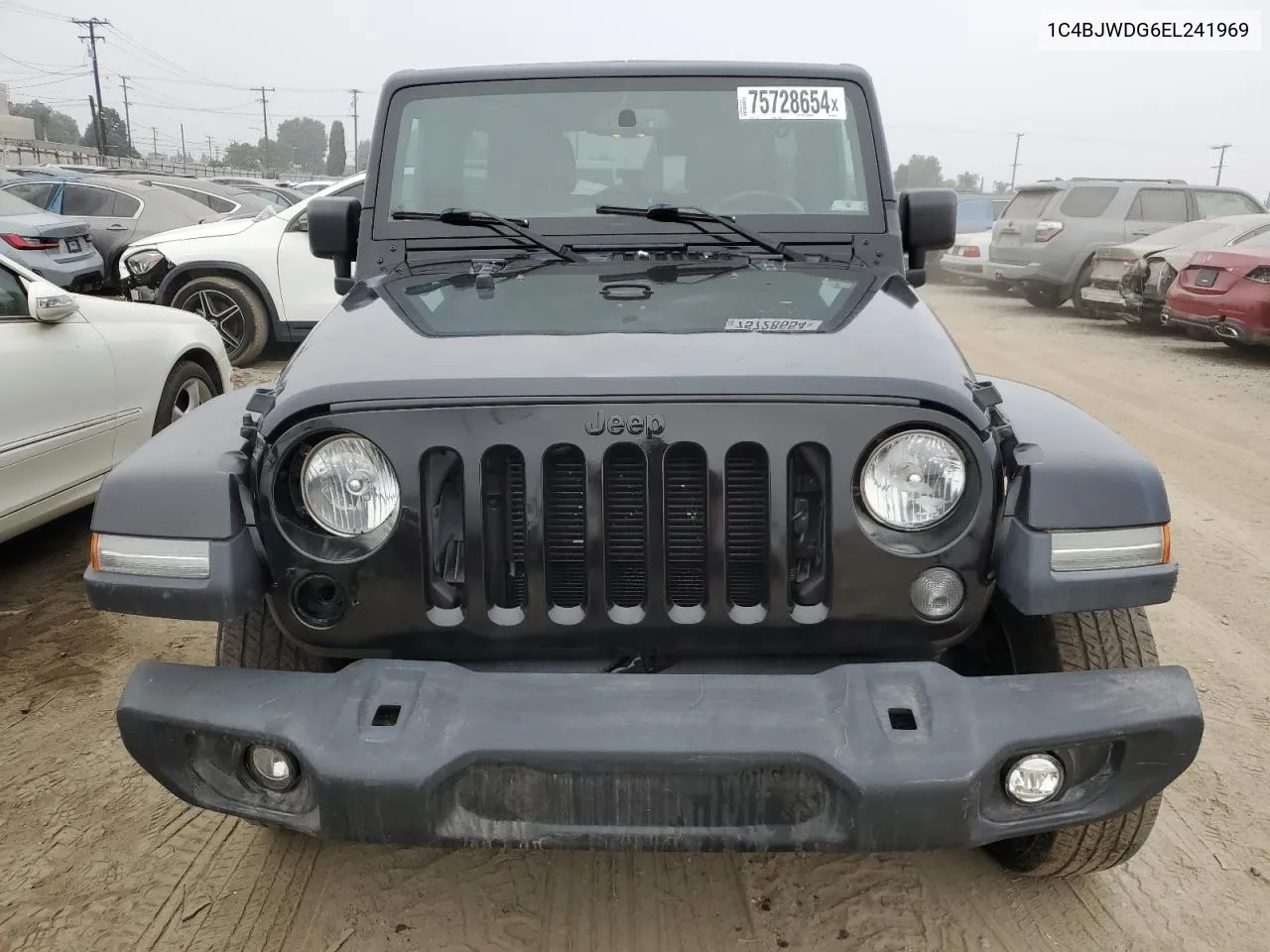 2014 Jeep Wrangler Unlimited Sport VIN: 1C4BJWDG6EL241969 Lot: 75728654