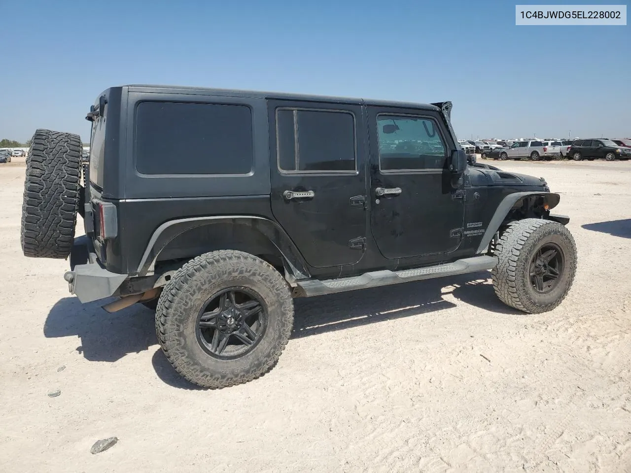 2014 Jeep Wrangler Unlimited Sport VIN: 1C4BJWDG5EL228002 Lot: 75800304