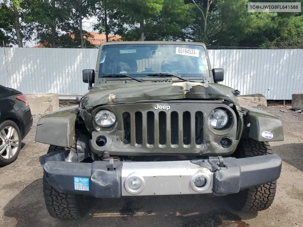 1C4HJWEG8FL641588 2015 Jeep Wrangler Unlimited Sahara