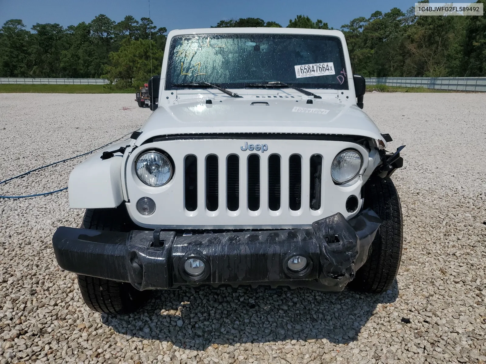 1C4BJWFG2FL589492 2015 Jeep Wrangler Unlimited Rubicon