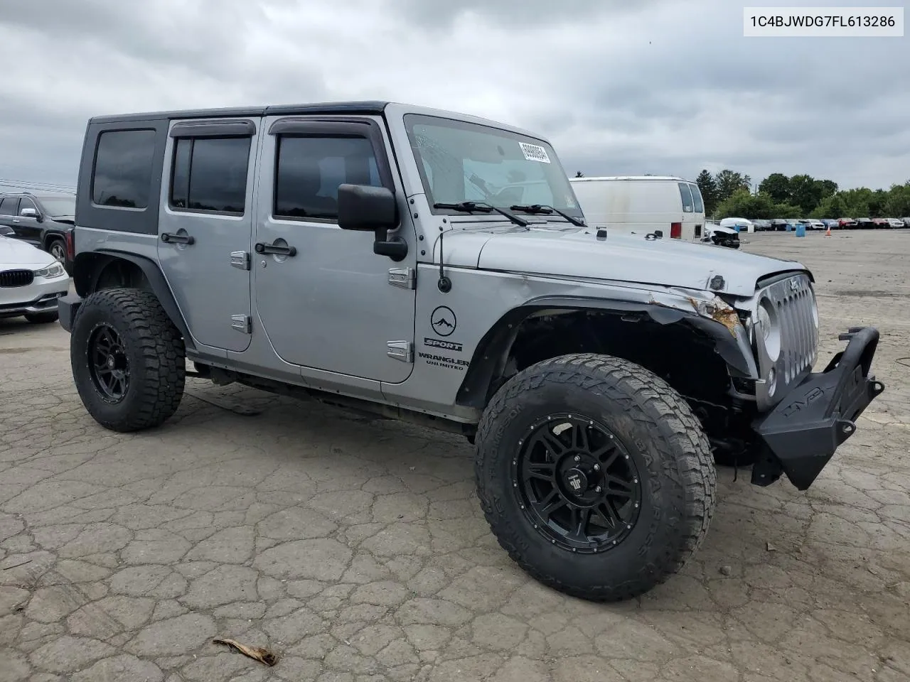 1C4BJWDG7FL613286 2015 Jeep Wrangler Unlimited Sport