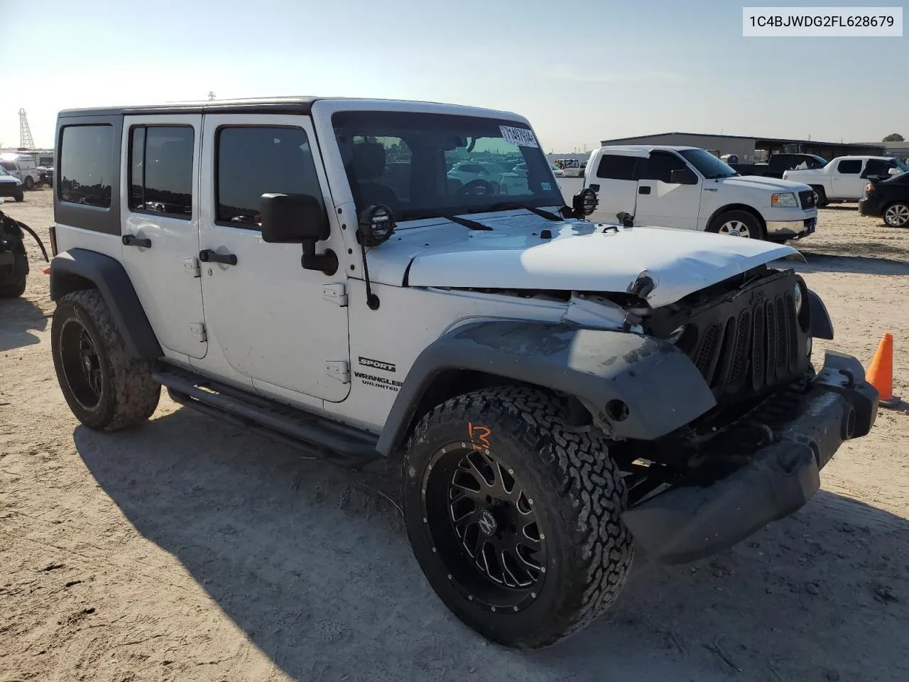 2015 Jeep Wrangler Unlimited Sport VIN: 1C4BJWDG2FL628679 Lot: 71497934