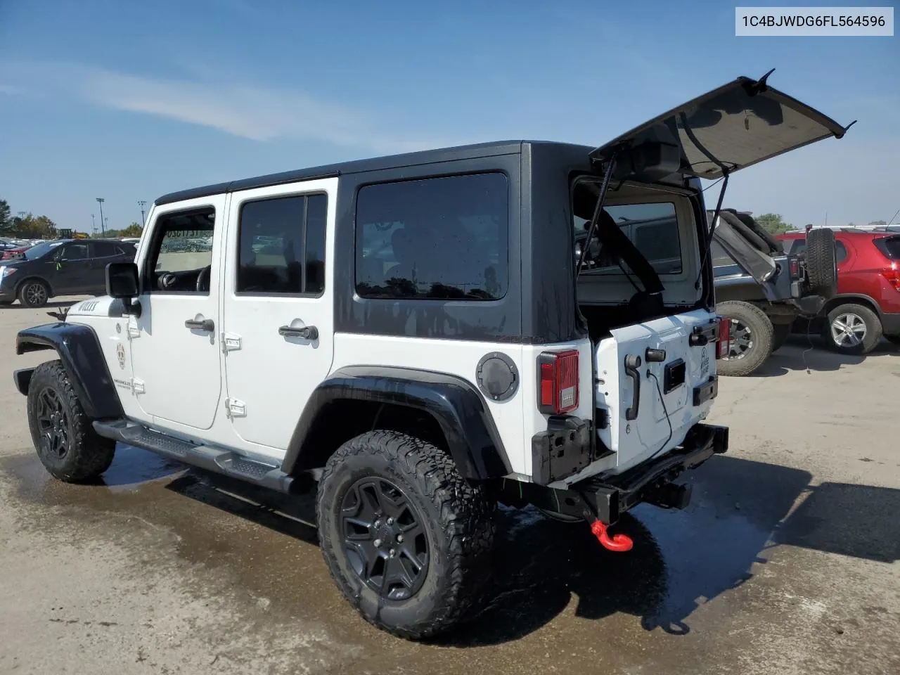 1C4BJWDG6FL564596 2015 Jeep Wrangler Unlimited Sport