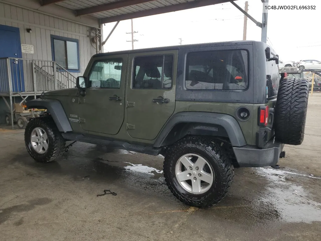 2015 Jeep Wrangler Unlimited Sport VIN: 1C4BJWDG2FL696352 Lot: 75307324