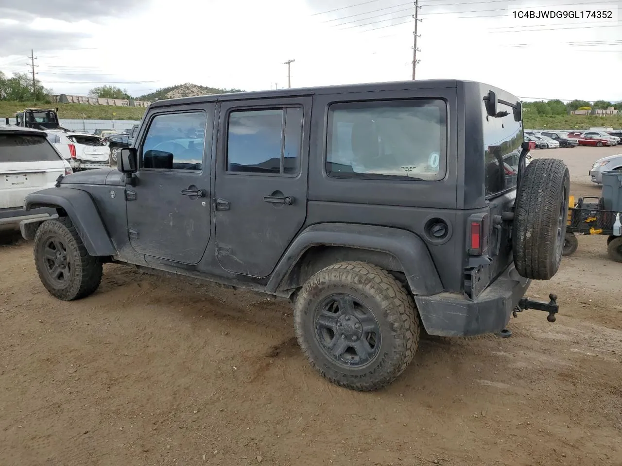 2016 Jeep Wrangler Unlimited Sport VIN: 1C4BJWDG9GL174352 Lot: 56416704