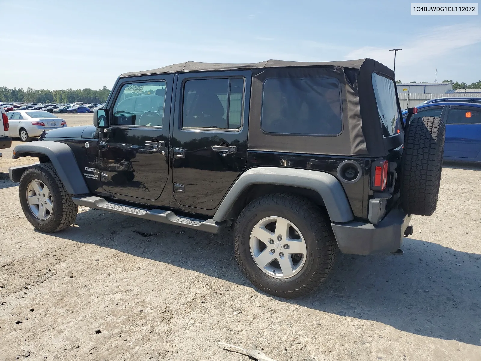 1C4BJWDG1GL112072 2016 Jeep Wrangler Unlimited Sport