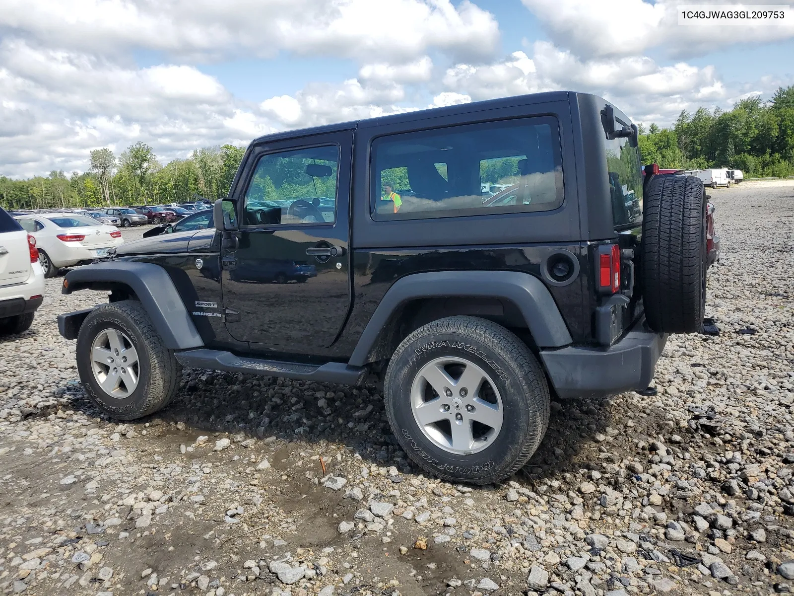 2016 Jeep Wrangler Sport VIN: 1C4GJWAG3GL209753 Lot: 66457734