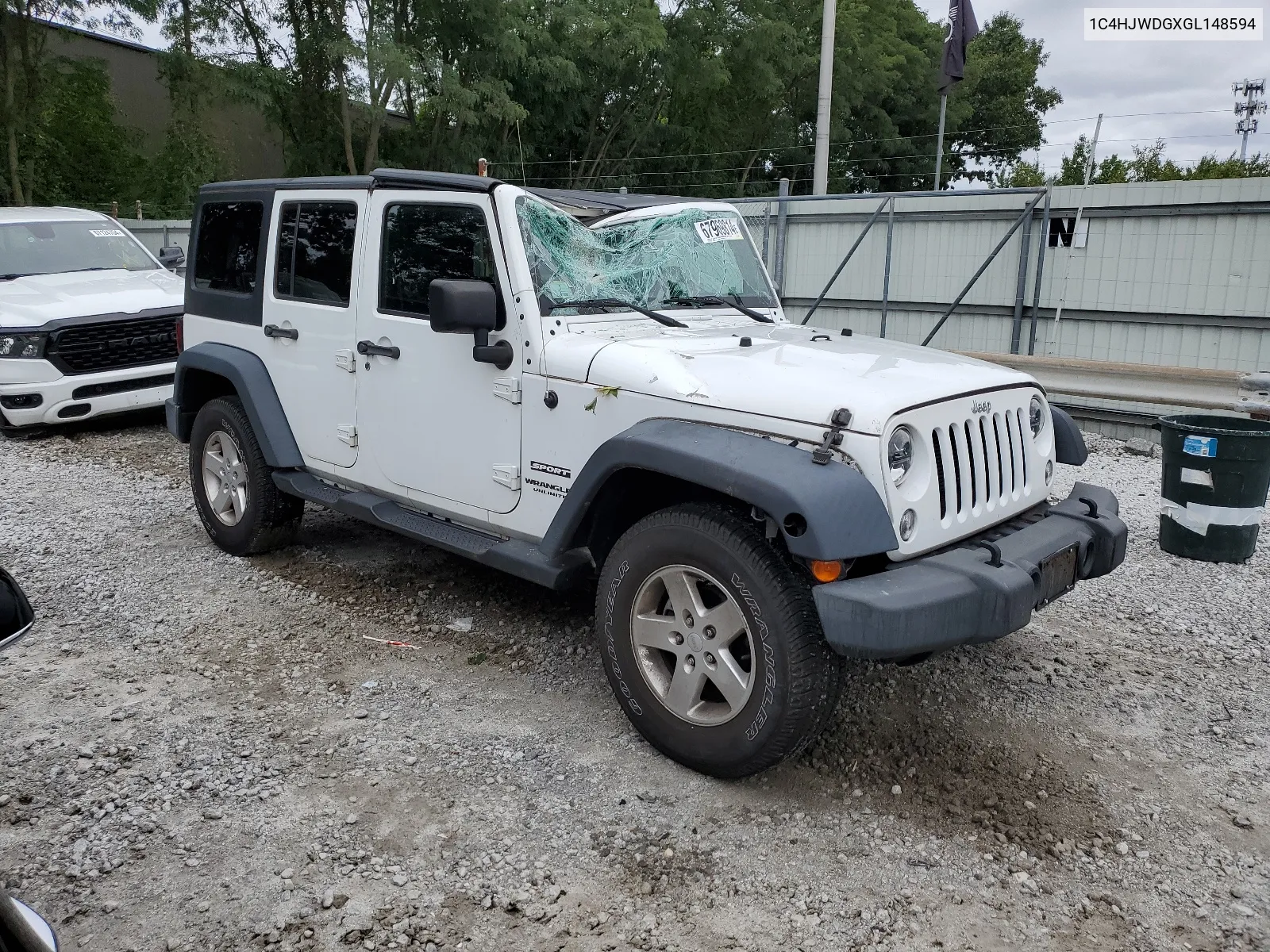 1C4HJWDGXGL148594 2016 Jeep Wrangler Unlimited Sport