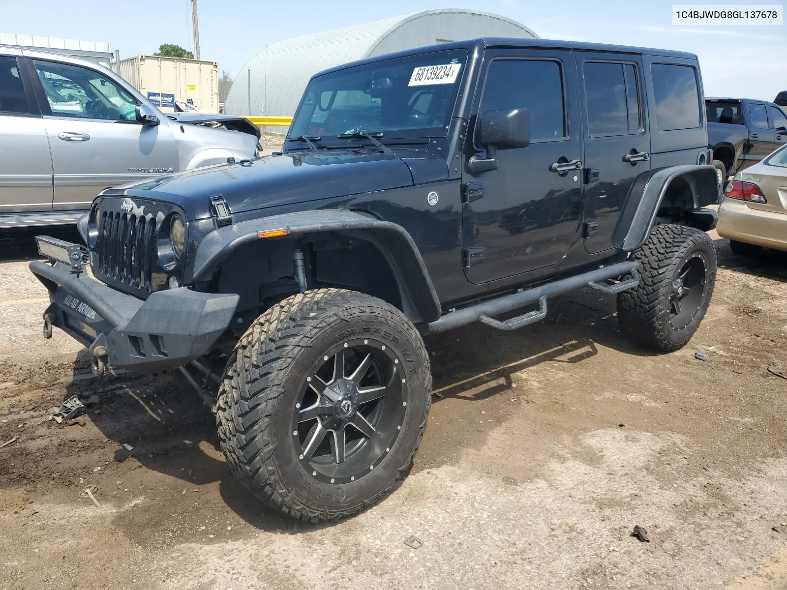 2016 Jeep Wrangler Unlimited Sport VIN: 1C4BJWDG8GL137678 Lot: 68139234