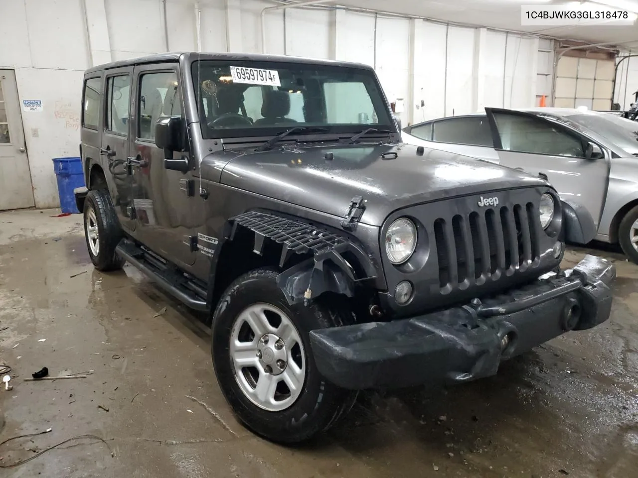 1C4BJWKG3GL318478 2016 Jeep Wrangler Unlimited Sport