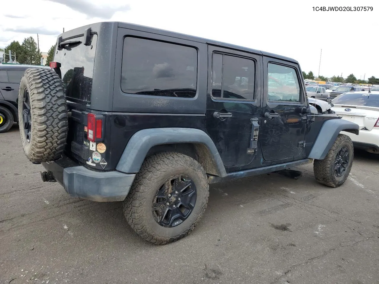 1C4BJWDG2GL307579 2016 Jeep Wrangler Unlimited Sport