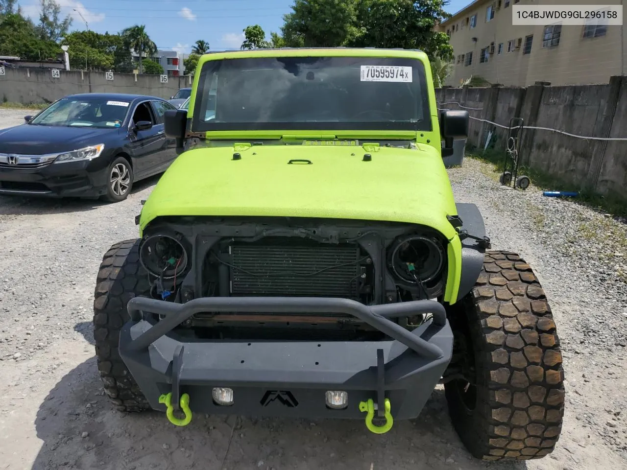 1C4BJWDG9GL296158 2016 Jeep Wrangler Unlimited Sport