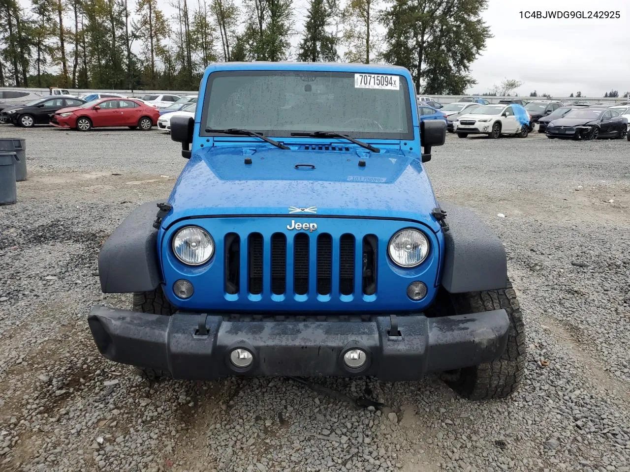 2016 Jeep Wrangler Unlimited Sport VIN: 1C4BJWDG9GL242925 Lot: 70715094