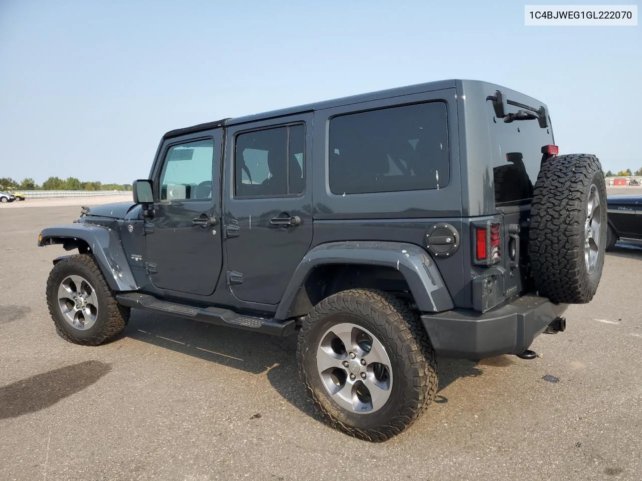 1C4BJWEG1GL222070 2016 Jeep Wrangler Unlimited Sahara