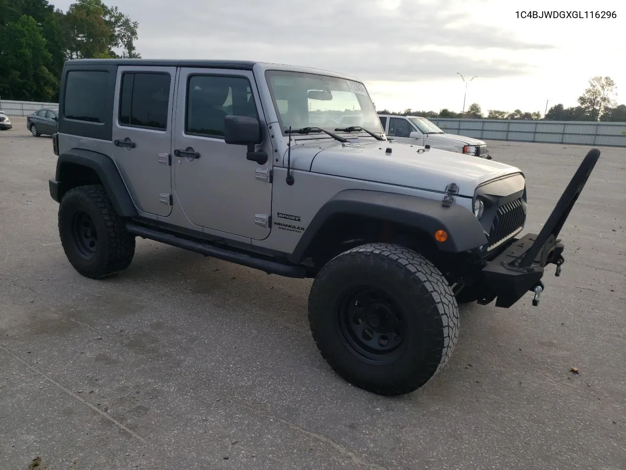 1C4BJWDGXGL116296 2016 Jeep Wrangler Unlimited Sport