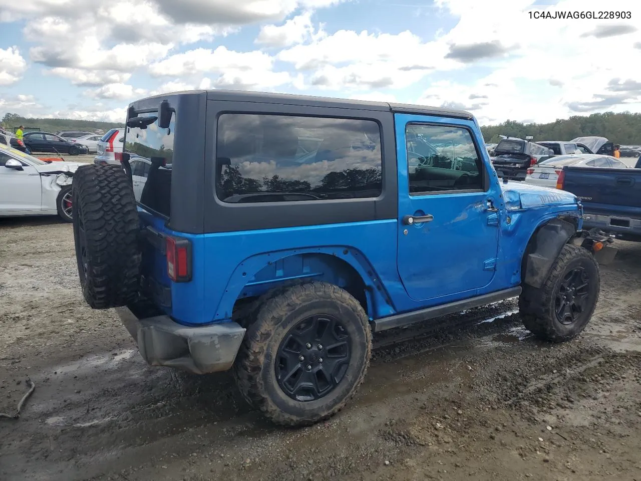 2016 Jeep Wrangler Sport VIN: 1C4AJWAG6GL228903 Lot: 71740674