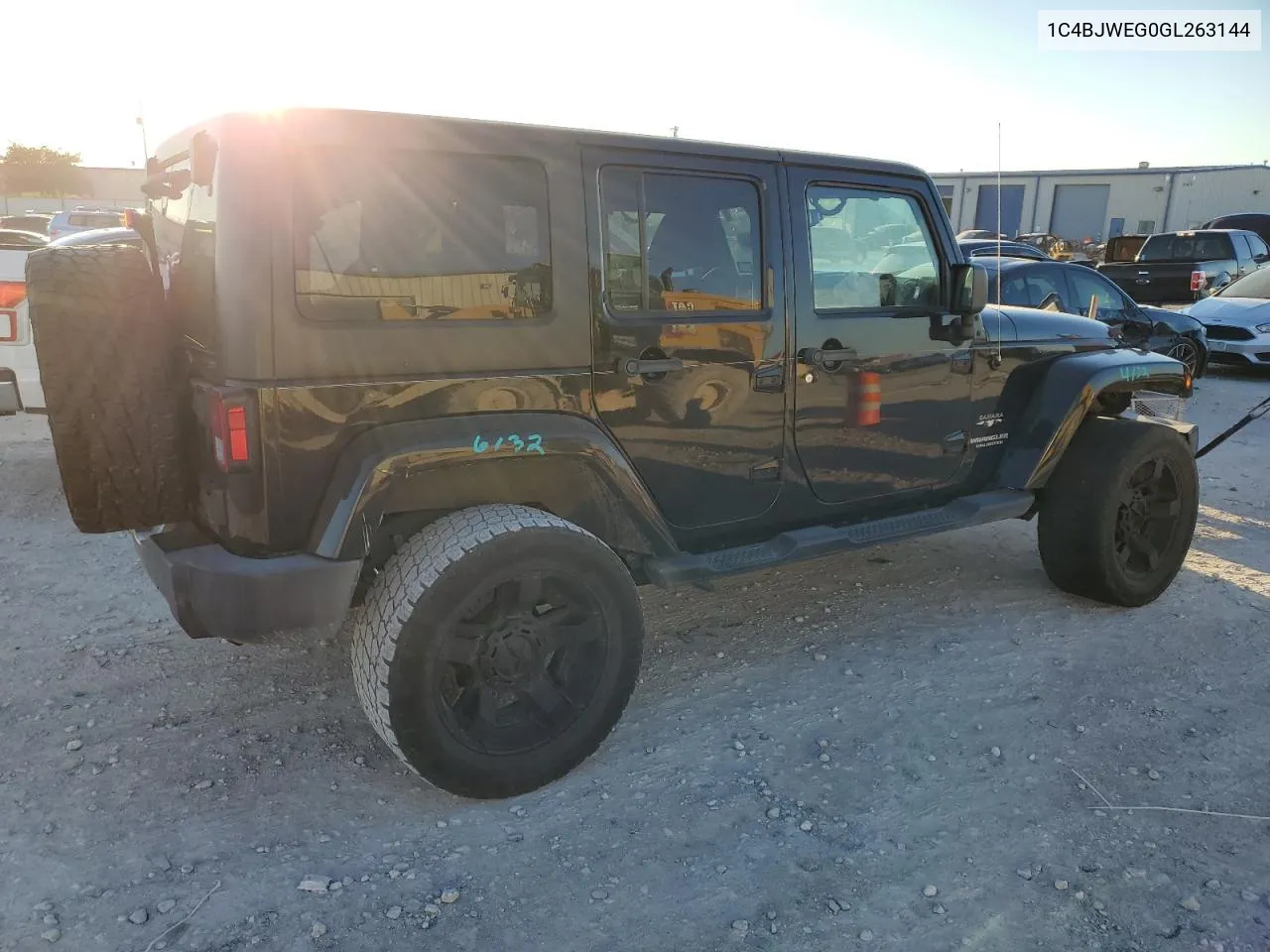 1C4BJWEG0GL263144 2016 Jeep Wrangler Unlimited Sahara