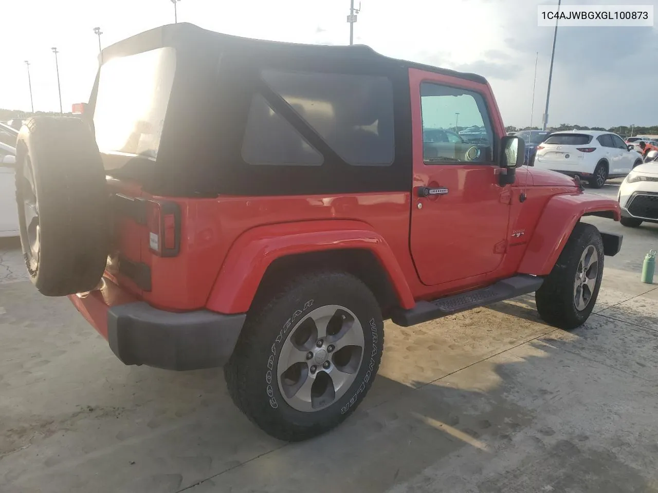 1C4AJWBGXGL100873 2016 Jeep Wrangler Sahara