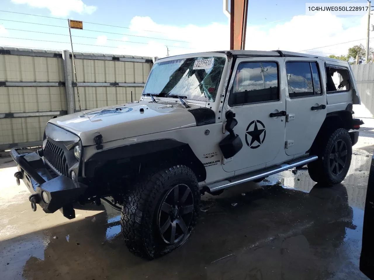 1C4HJWEG5GL228917 2016 Jeep Wrangler Unlimited Sahara