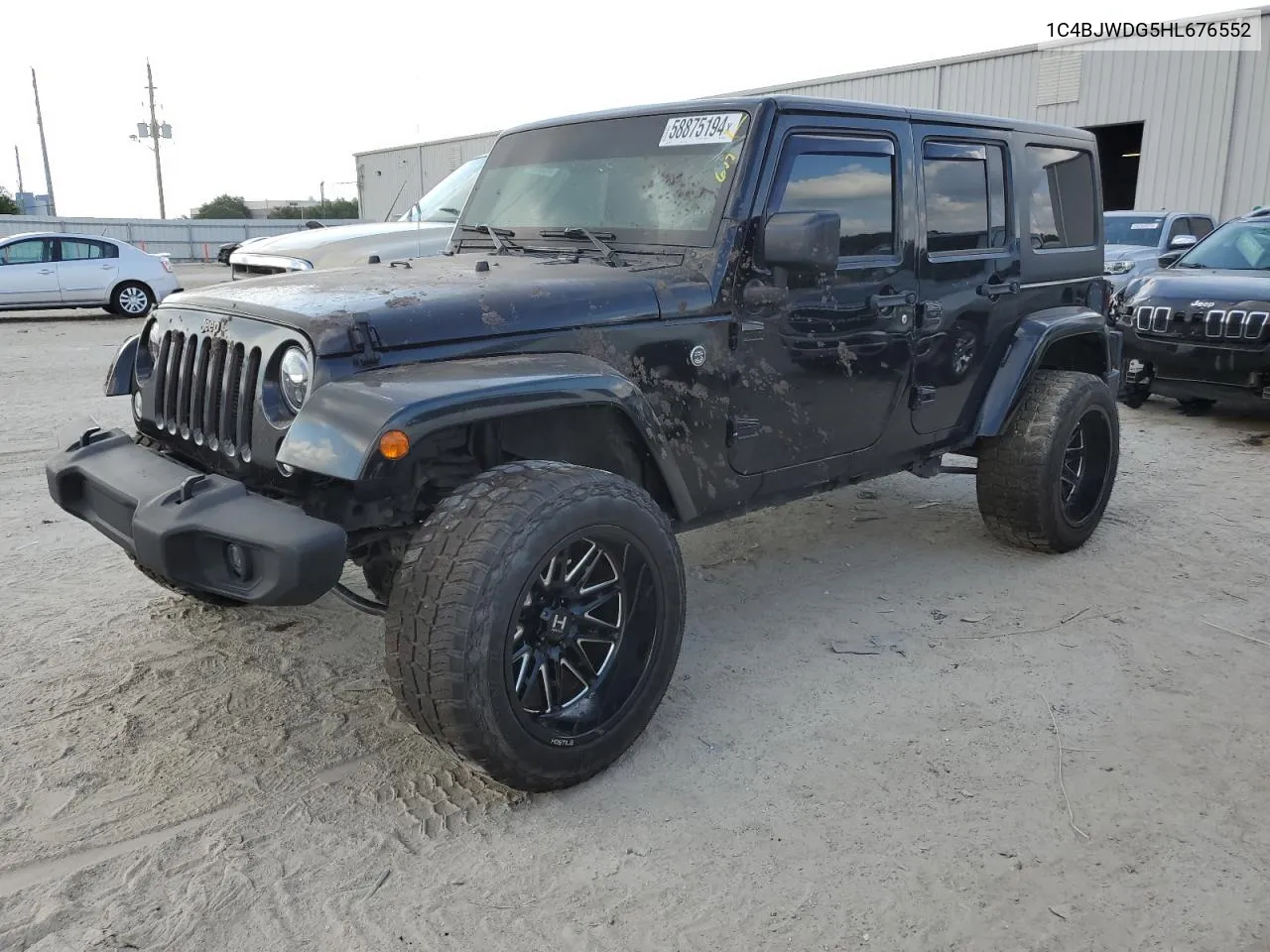 1C4BJWDG5HL676552 2017 Jeep Wrangler Unlimited Sport