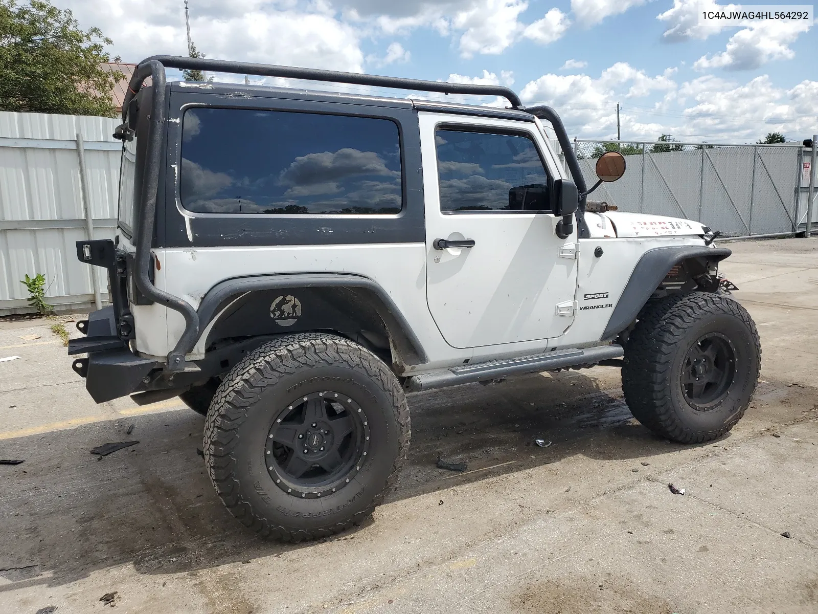 1C4AJWAG4HL564292 2017 Jeep Wrangler Sport