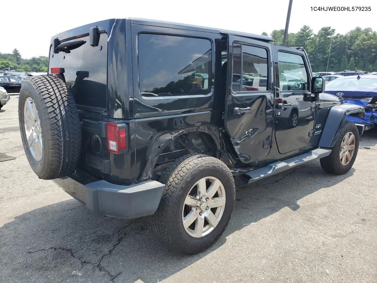 2017 Jeep Wrangler Unlimited Sahara VIN: 1C4HJWEG0HL579235 Lot: 65110004