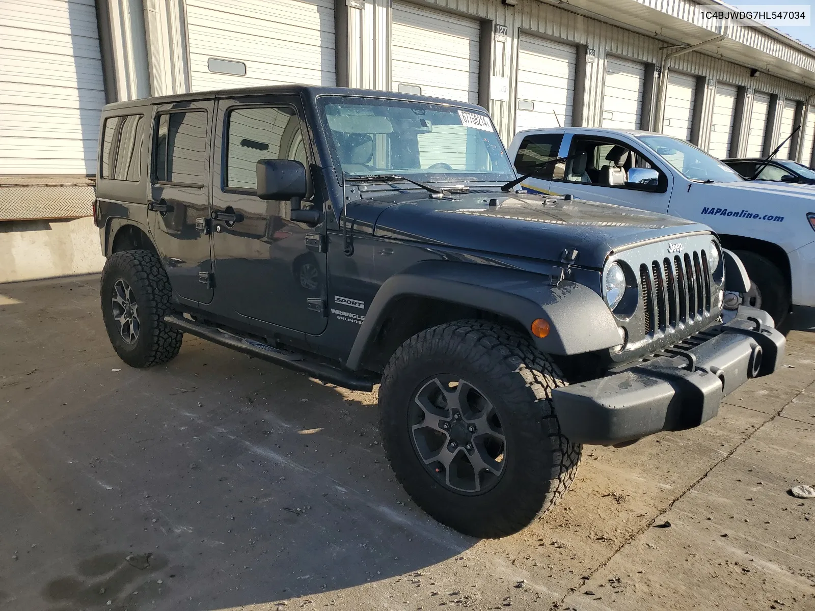 1C4BJWDG7HL547034 2017 Jeep Wrangler Unlimited Sport