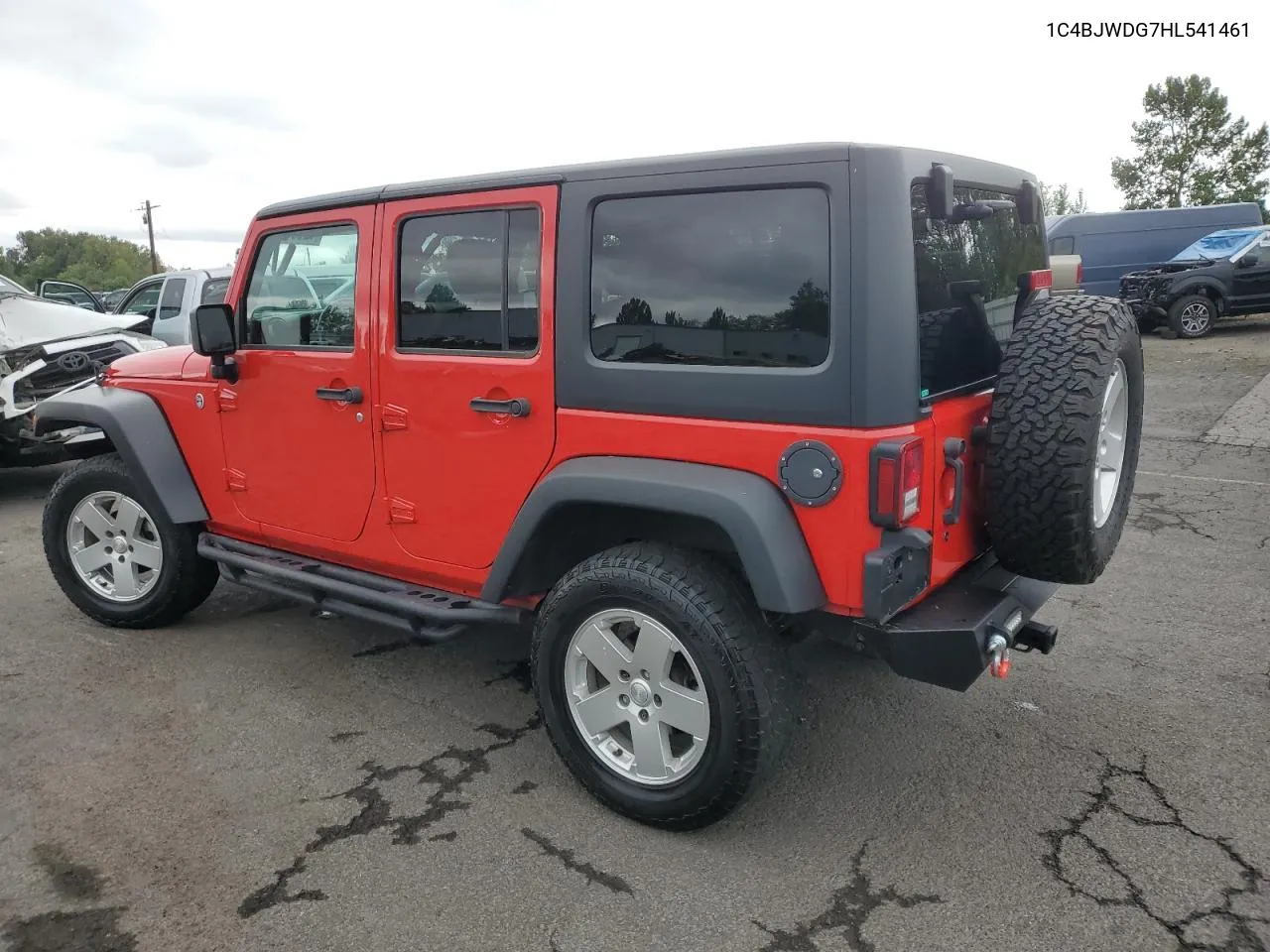 1C4BJWDG7HL541461 2017 Jeep Wrangler Unlimited Sport