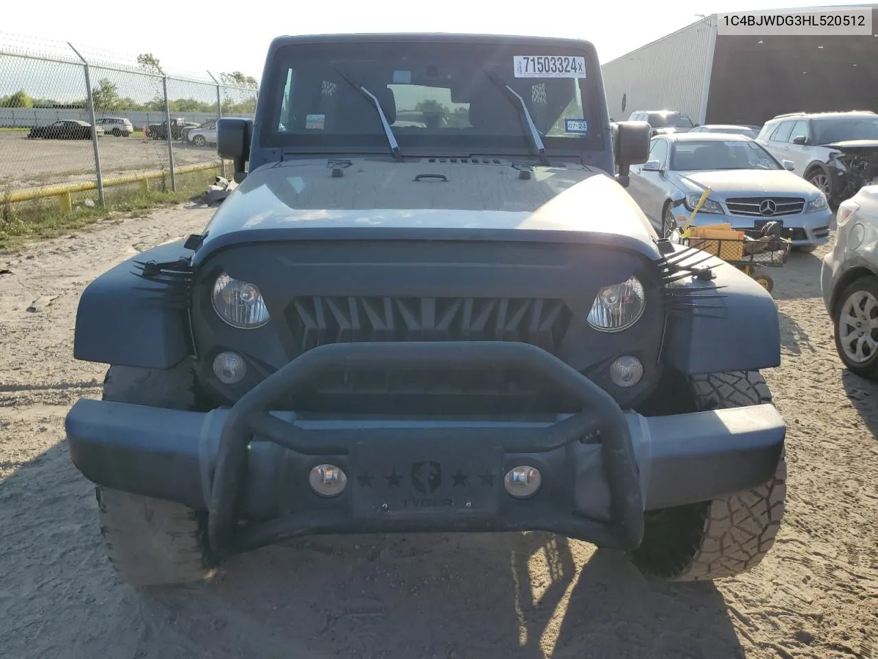 1C4BJWDG3HL520512 2017 Jeep Wrangler Unlimited Sport