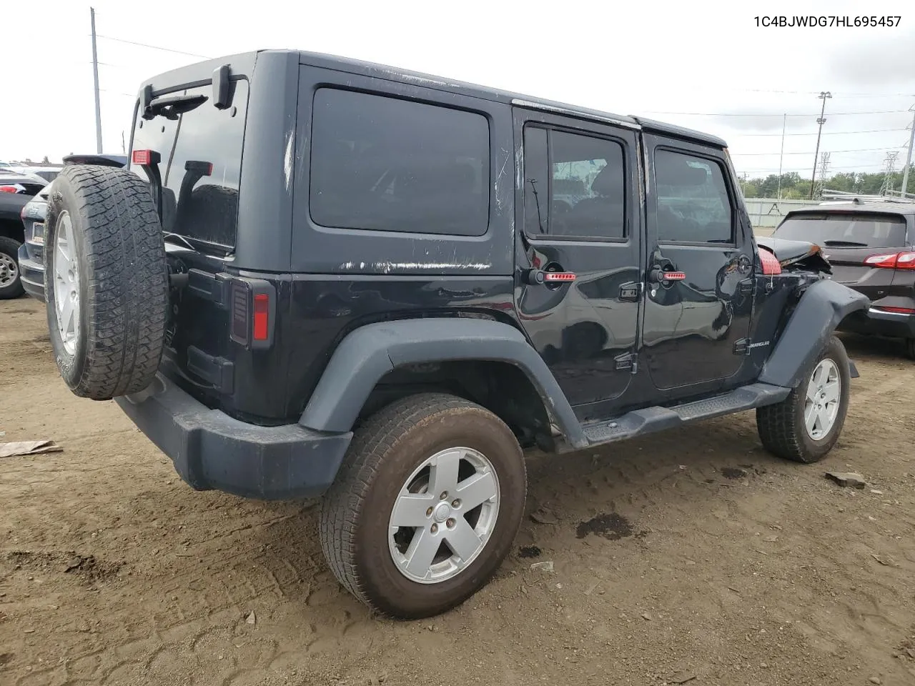 1C4BJWDG7HL695457 2017 Jeep Wrangler Unlimited Sport